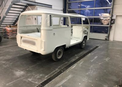 VW T2 Bus Endlackierung 1