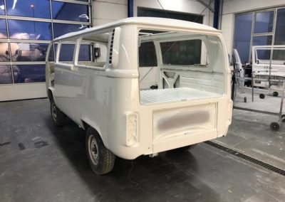 VW T2 Bus Endlackierung 4